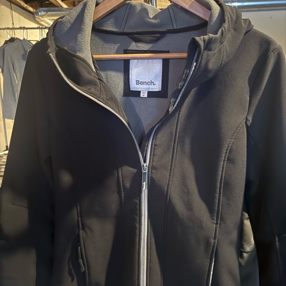 Bench Black Performance Jacket - Picture 2 of 3